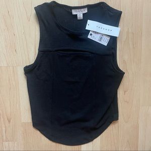 Topshop Black Sleeveless Top W/Cutout Size 6 NWT
